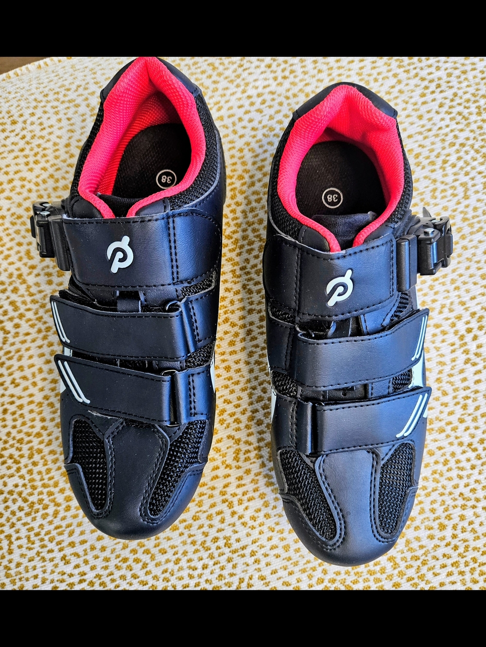 Peloton Black Cycling Shoes  Size 7